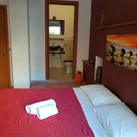 Alojamento de Acomodação e Pequeno-almoço Domus Ubaldi Roma