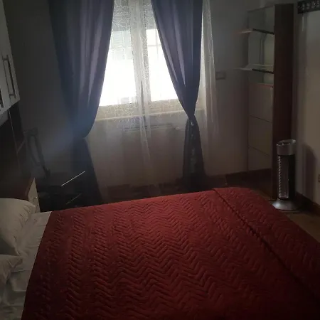 Domus Ubaldi * רומא