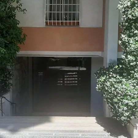 לינה וארוחת בוקר Domus Ubaldi רומא