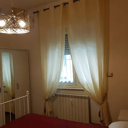 Bed and Breakfast Domus Ubaldi *